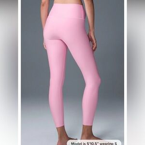ALO Yoga High Waist Airlift Leggings- M candy heart pink